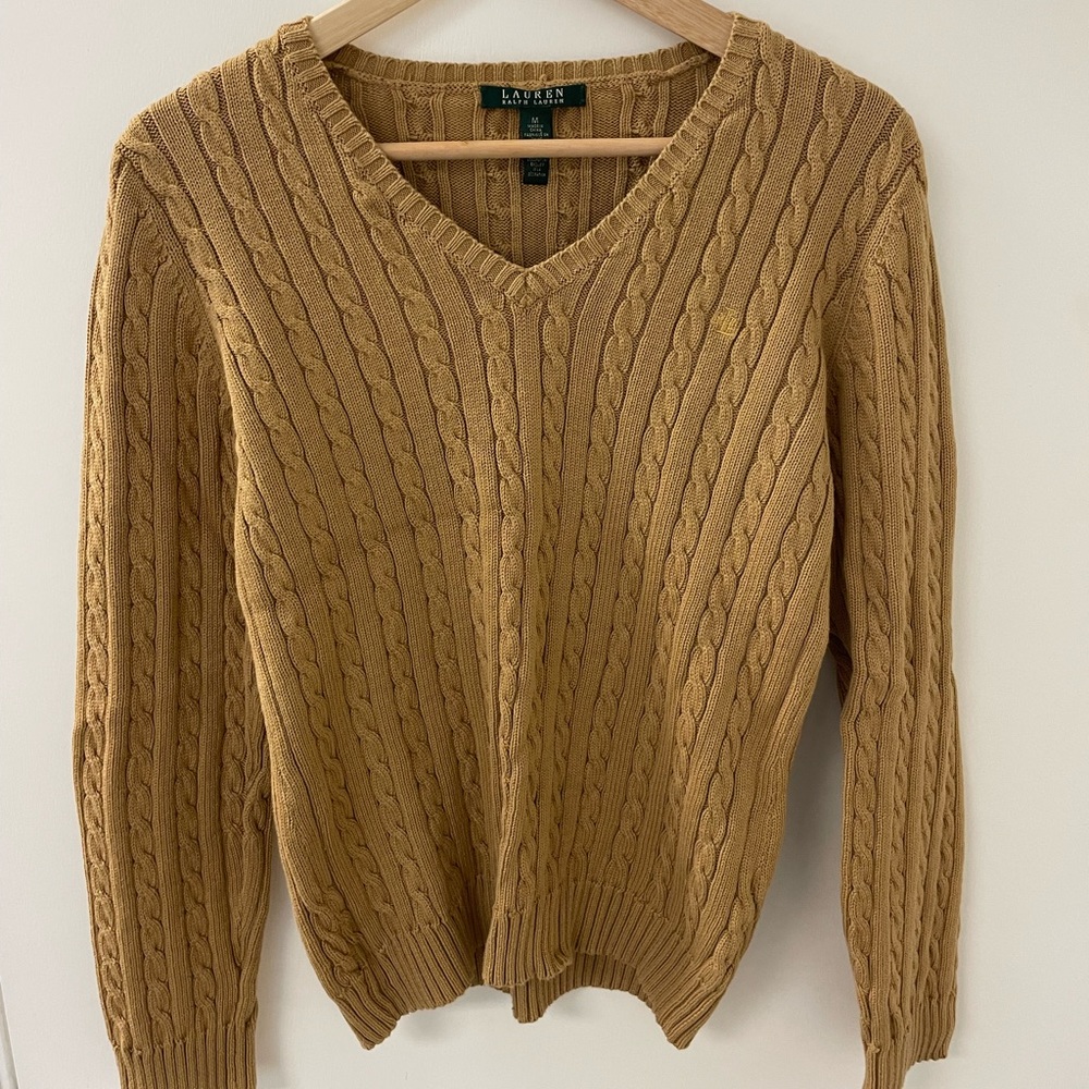 Classic Ralph Lauren Cable Knit Sweater Size M